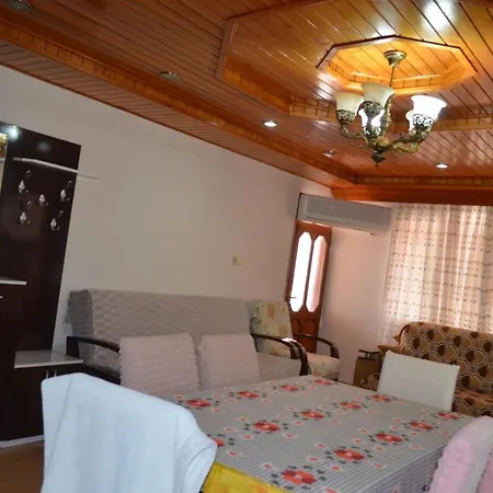 Atalay Apartment *
